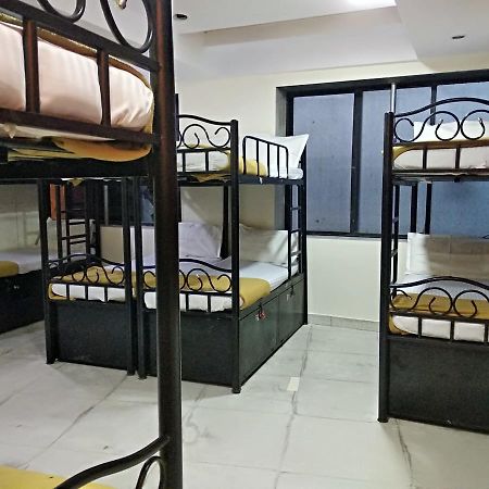 Bandra Dormitory Only For Indian Bombaim Exterior foto