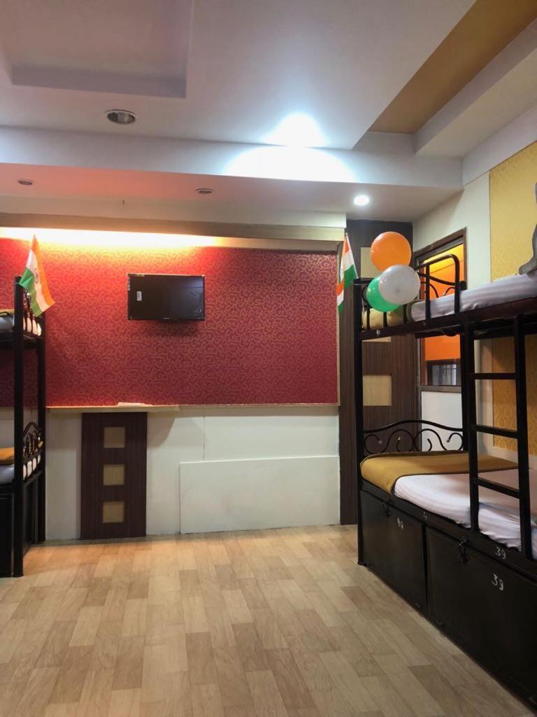 Bandra Dormitory Only For Indian Bombaim Exterior foto