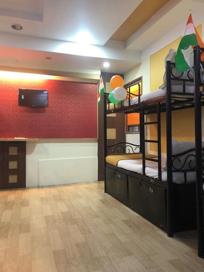 Bandra Dormitory Only For Indian Bombaim Exterior foto
