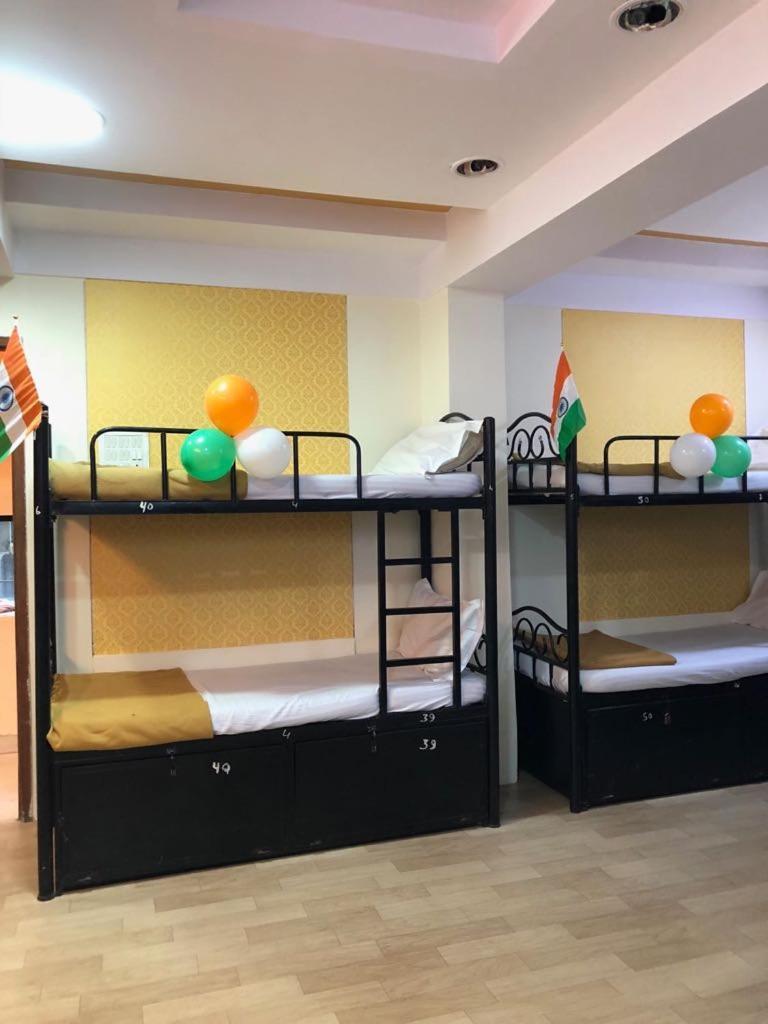 Bandra Dormitory Only For Indian Bombaim Exterior foto